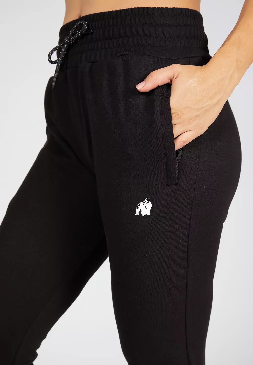 NEBBIA Iconic Mid-Waist Sweatpants, Svart